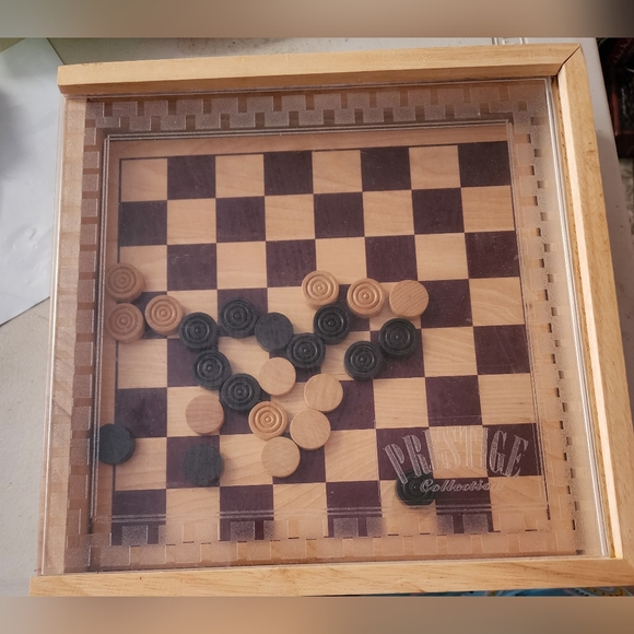 2002 CARDINAL PRESTIGE COLLECTION CHECKERS GAME  Wooden Box BENIFITS CHARITY - Picture 1 of 7